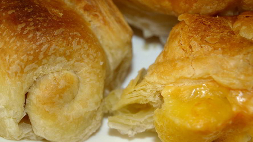 Рецепт слоек с сыром