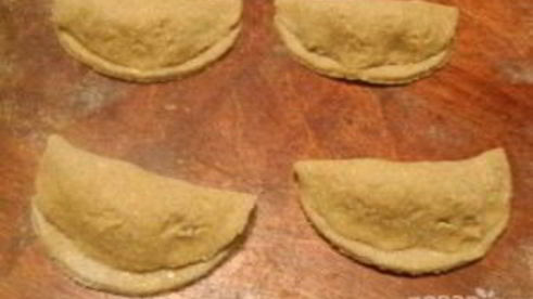 диетические сочни с фруктовой начинкой