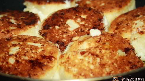 нежные сырники без яиц