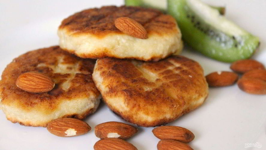 Рецепт сырников из манки без творога