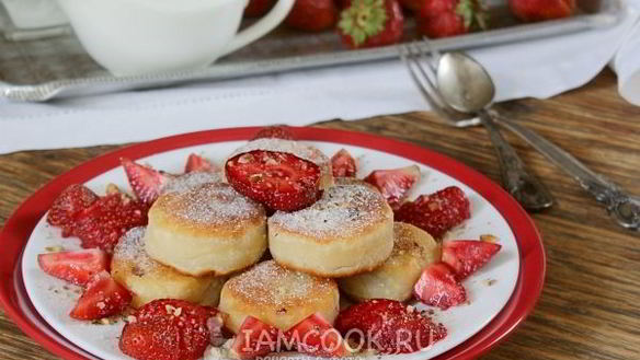 Рецепт Сырников из творожной массы с изюмом