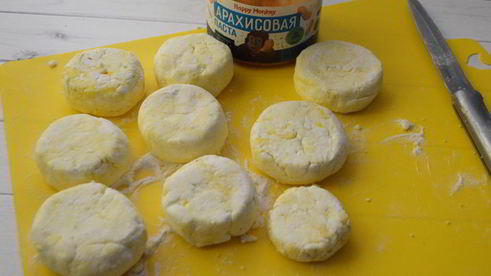 сырники с арахисовой пастой