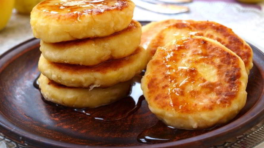 Рецепт сырников с яблоками