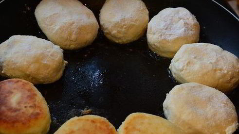 сырники, запеченные в сметане