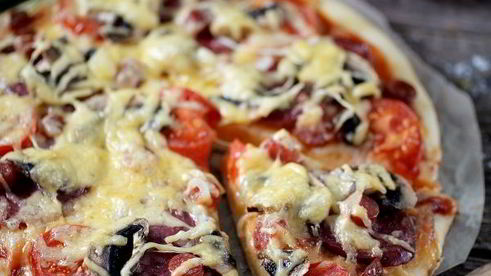 быстрое дрожжевое тесто для пиццы на воде