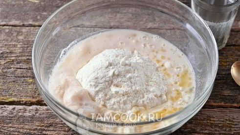 быстрое дрожжевое тесто для пиццы на воде