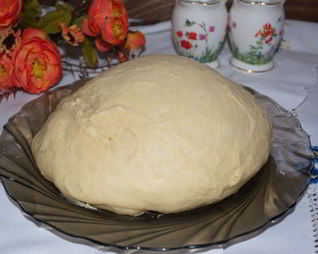 Дрожжевое тесто для пирога