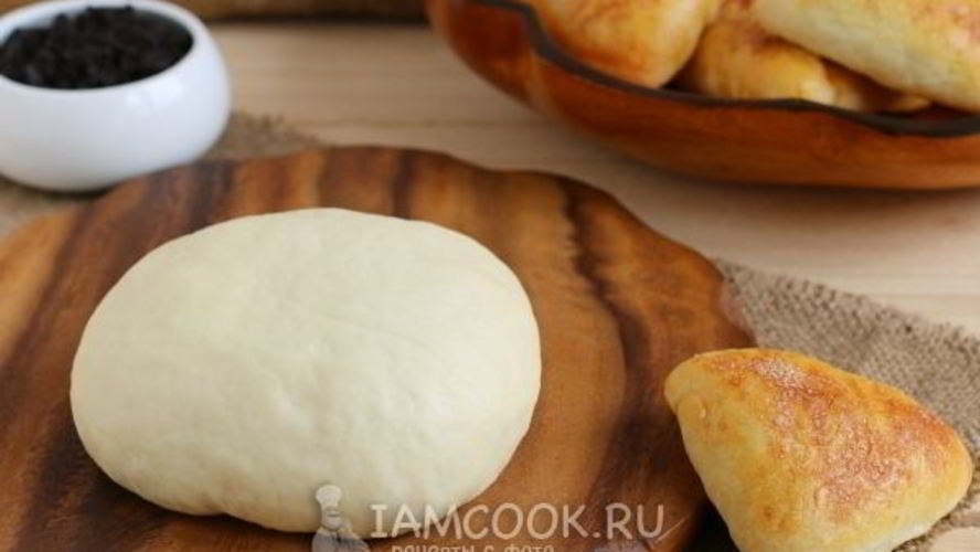 Рецепт теста для пирожков на кефире без яиц
