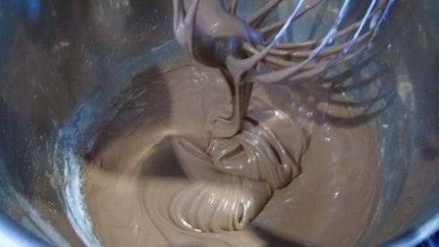 торт чернослив в шоколаде