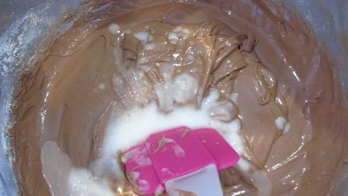 торт чернослив в шоколаде