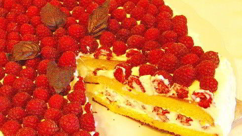 торт малиновый