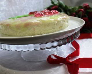 Творожно-кокосовый торт без выпечки