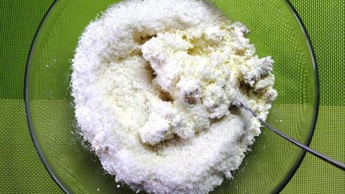 творожно-кокосовый торт без выпечки