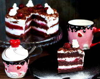 Вишневый торт