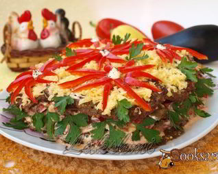 Закусочный торт из баклажановых оладий