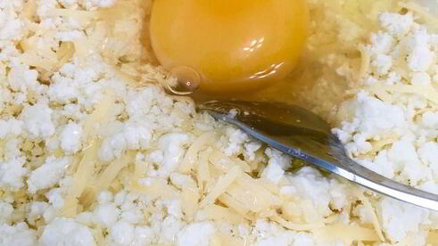 творожно-сырная выпечка