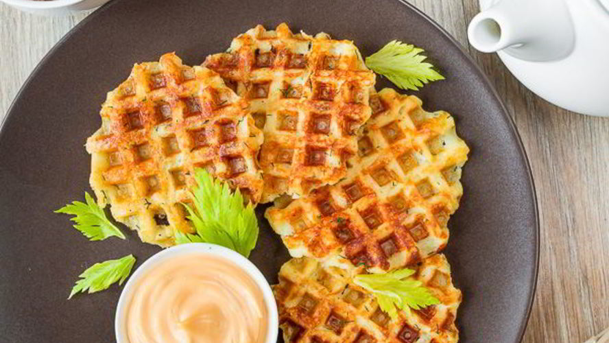 Рецепт картофельных вафель с сыром