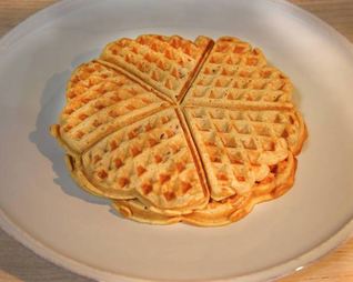 Пряные ореховые вафли