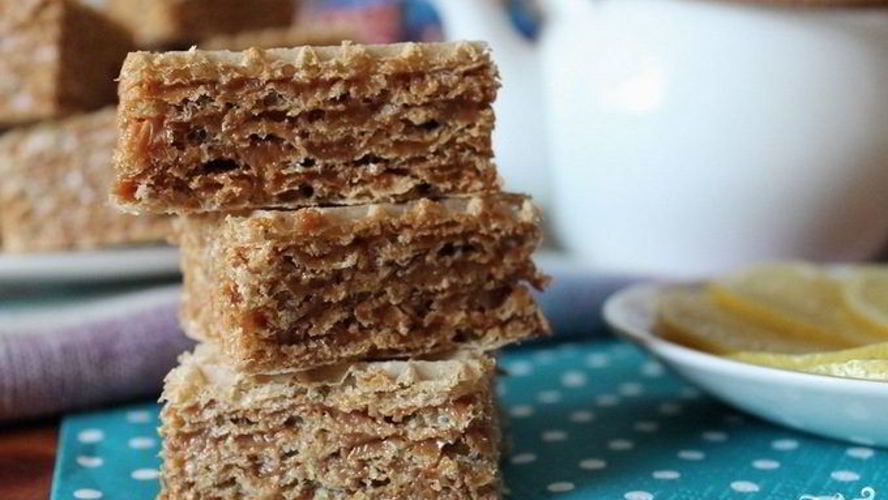 Рецепт вафельных коржей со сгущенкой