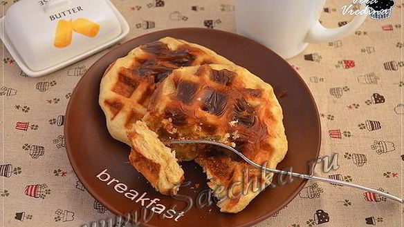 Рецепт Вафель на дрожжах