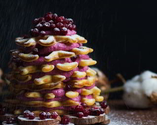 Венские вафли с ягодным творогом