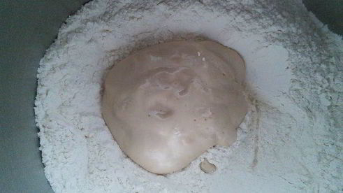 вишневый рулет