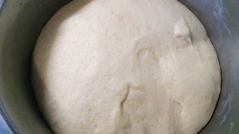 вишневый рулет