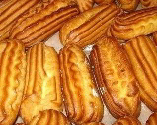 Домашние эклеры со сливочной начинкой