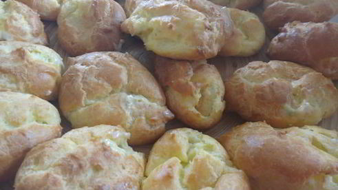 фисташковые эклеры