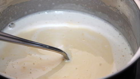 круглые эклеры с заварным кремом