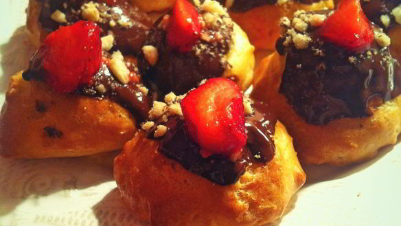 Рецепт Профитролей с заварный кремом