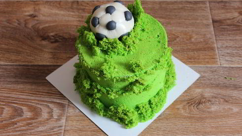 торт с профитролями