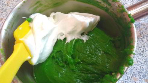 торт с профитролями