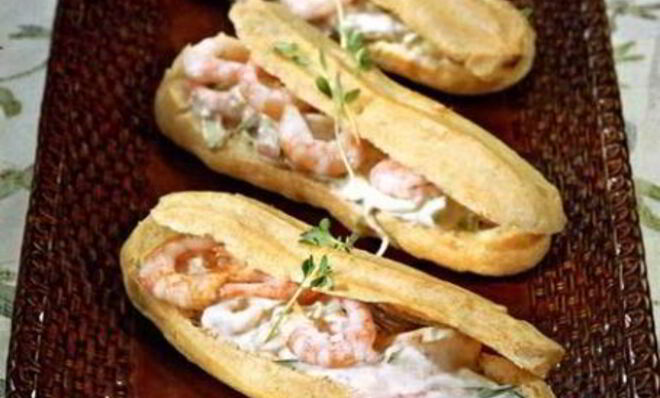 Эклеры с креветками