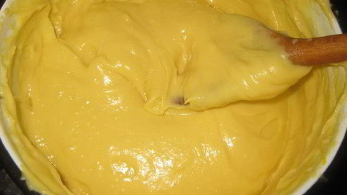 эклеры с ореховым кремом пралине