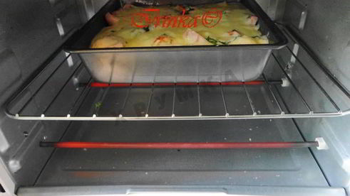 нежная запеканка из цветной капусты в духовке с сосисками