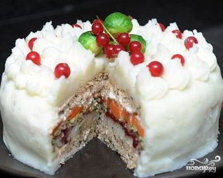 Праздничная слоеная запеканка