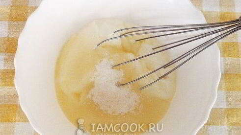 творожная запеканка под сметанной заливкой