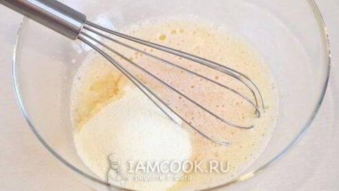 творожная запеканка с изюмом в мультиварке