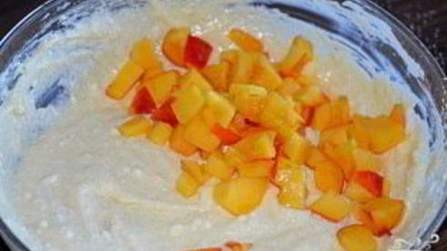 творожная запеканка с персиками