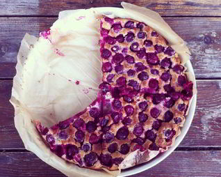 Вишневая запеканка без косточек