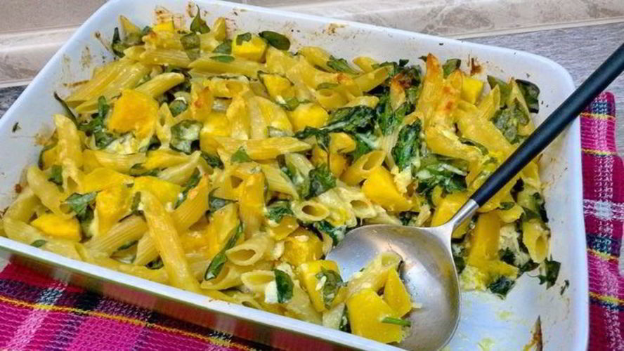 Рецепт запеканки с тыквой, пастой и шпинатом