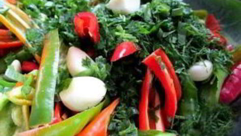 аджика с томатной пастой