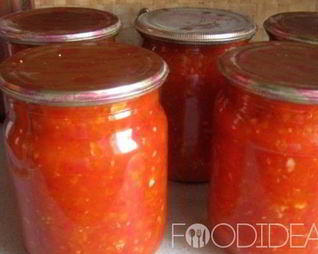 Аджика с яблоками