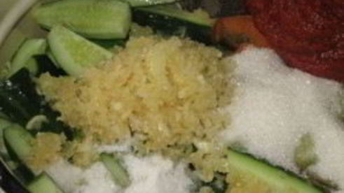 огурцы, консервированные в аджике