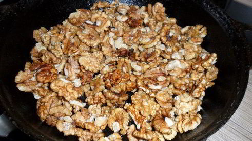 ореховая аджика