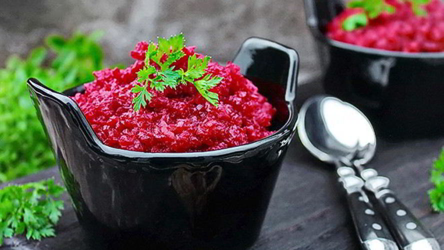 Рецепт острой аджики из свеклы на зиму