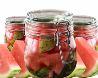 Арбузы в банках на зиму без стерилизации