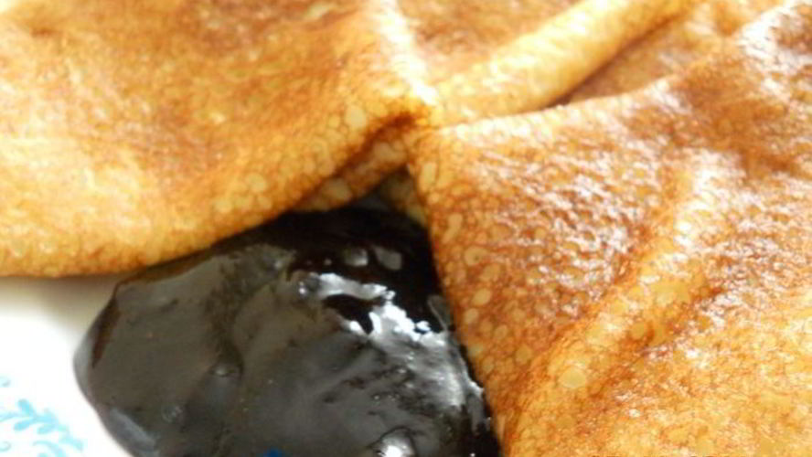 Рецепт блинчиков солнечных с черничныма джемома