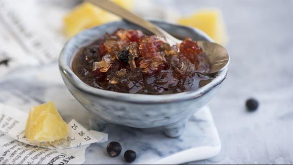 Рецепт Луково-перечного джема к сыру